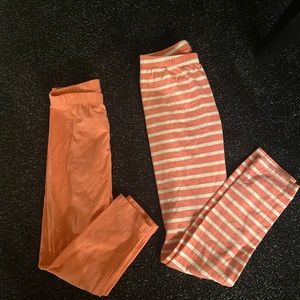 ✨2 pairs of GAP Kids (Medium 8-9) Leggings✨